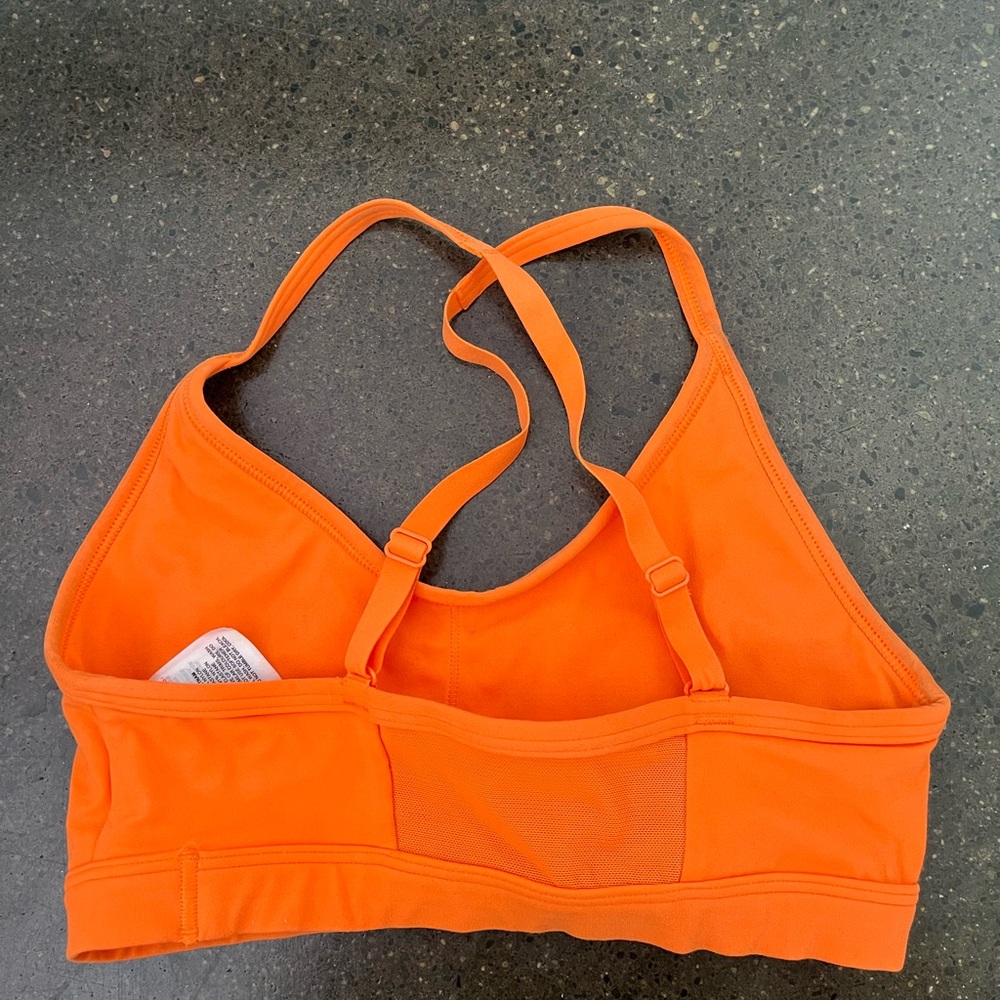 Gymshark Ruched Sports Bra - Picture 3 of 4